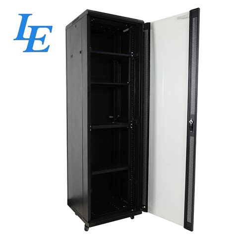 19 Inch 32u Floor Standing Server Rack Cabinet