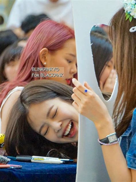 Blackpink Jennie Jisoo Limited Edition Photobook Fansign Lisa