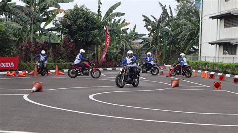 Tekankan Pentingnya Keselamatan Berkendara Wahana Honda Gelar Safety