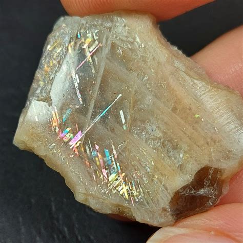 Ct Rainbow Lattice Sunstone Specimen