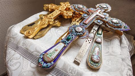 Литургия. Святителя Тихона, патриарха Московского - YouTube