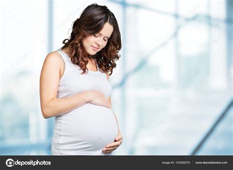 Cute Pregnant Telegraph