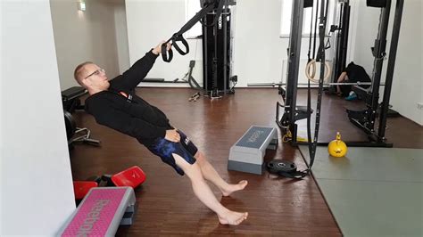 Single Arm Inverted Rows Youtube