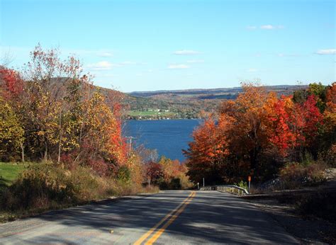 Finger Lakes In The Fall Canandaigua Lake Lake Vacation Lake