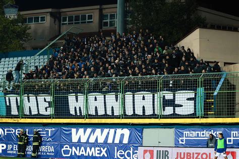 Nk Iroki Brijeg Fk Eljezni Ar The Maniacs