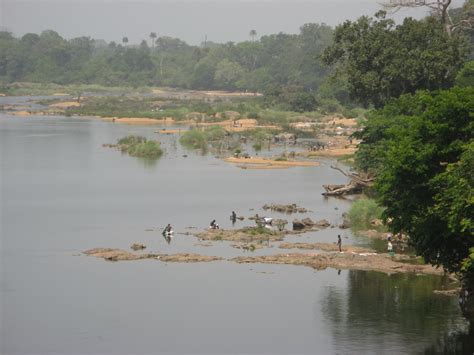 Moa River dry season - Sierra Leone: Inside the War