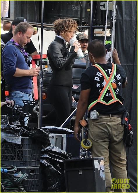 Jennifer Lopez Kicks Off Filming On New Sci Fi Thriller Atlas For