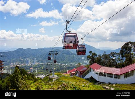 New cable car in Genting Highlands ferrying passengers in Malaysia ...