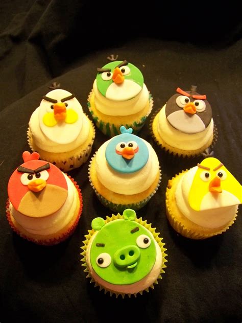 Angry Birds Cupcakes - CakeCentral.com