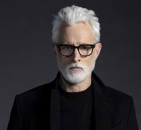 Male Actors With White Hair 60 Photos Moonagedaydreamfilm