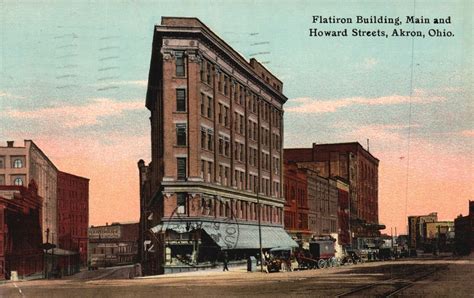 Vintage Postcard 1977 Flatiron Building Main Howard Street Akron Ohio