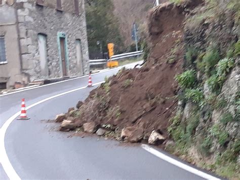 Borzonasca Maltempo Nuovo Smottamento Sulla Statale Prima Il