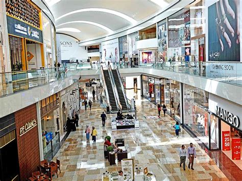 Beat The Crowds At Dubai Festival City Mall Shopon Weekdays And Win An