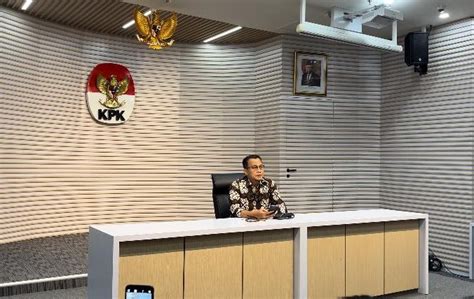 Khofifah Dilaporkan Ke KPK Atas Dugaan Korupsi Saat Jadi Mensos Forum