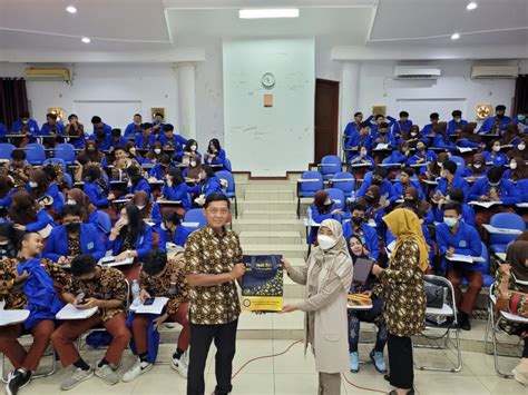 FST UNAIR RECEIVES CAMPUS STUDY VISIT OF SMA NEGERI 15 SURABAYA SAINS