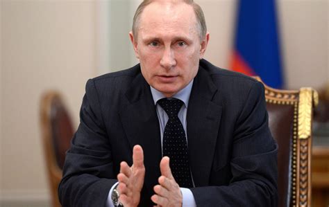 Vladimir Putin Tells Edward Snowden How Russia Differs From The Nsa