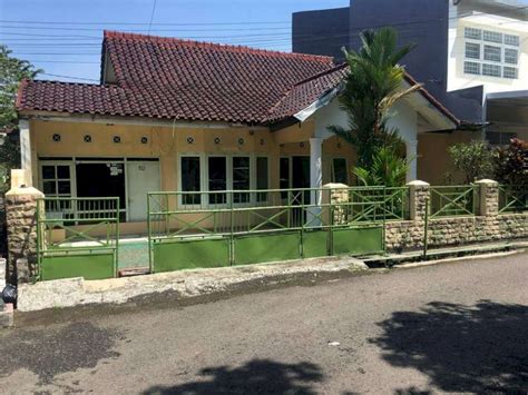 Jual Murah Rumah Layak Huni Hitung Tanah Aja Di Jl Ciateul Bandung