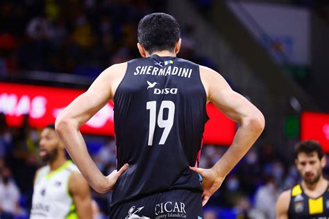 Gio Shermadini Mvp Movistar Del Mes De Abril Cb Canarias