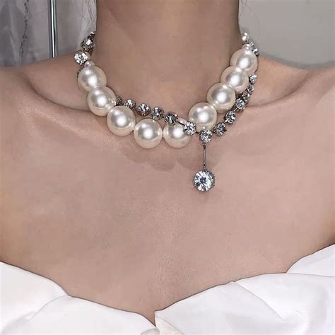 Double Layered Big Pearls Choker Necklce