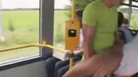 Baisee Dans Le Bus Porn Videos