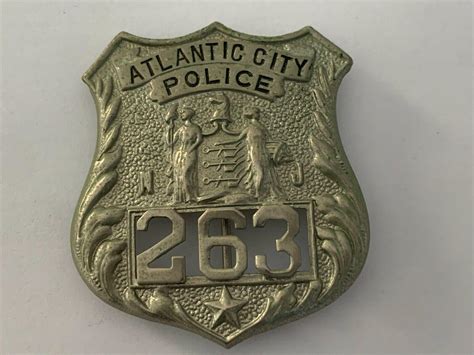 Antique Vintage Obsolete Atlantic City New Jersey Police Badge 263