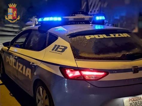 Tenta Di Rubare Unauto Enne Arrestato Dalla Polizia Di Stato