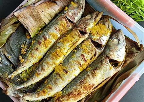 Resep Ikan Salem Panggang Bumbu Dasar Kuning Oleh Isnawati Cookpad