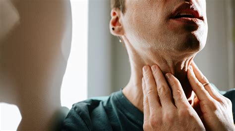 How To Check For Throat Cancer At Home Symptoms Diagnosis More