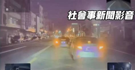 閃大燈惹怒前車！國道上遭驟停逼車 比中指、持棒恐嚇 社會 自由時報電子報