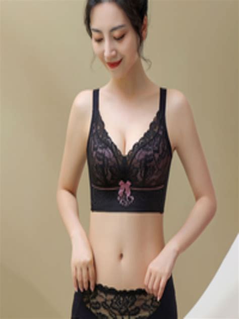 Buy Jc Collection Self Design Laced Lingerie Set Ls Lj Black