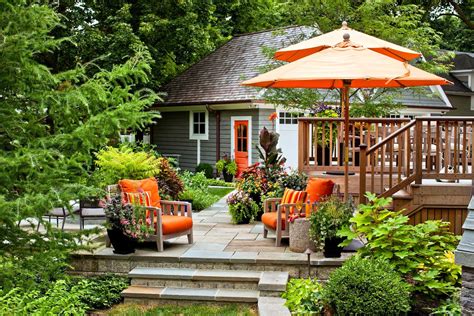 Deck Decorating Ideas For A Stylish Outdoor Room