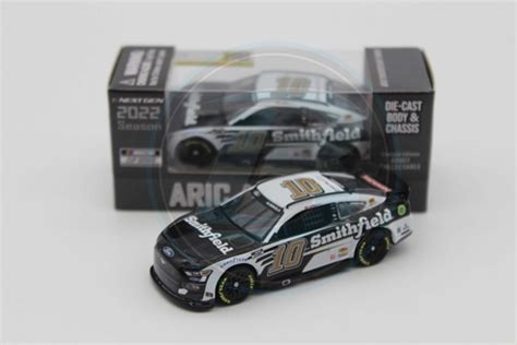 Aric Almirola 2022 Smithfield 1:64 Nascar Diecast Chassis