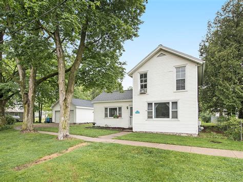 190 E Lake St Sand Lake MI 49343 Zillow