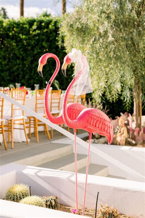 A Palm Springs Wedding At A Mid Century Home Browse Wedding Party