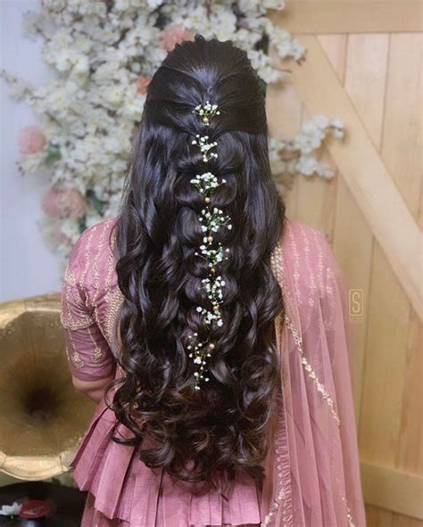 30 Flawless Open Hairstyles For Your Wedding Functions