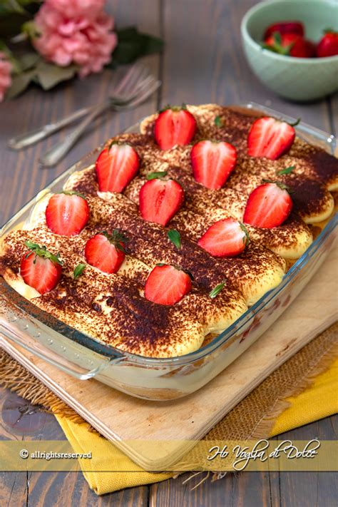 Tiramisù alle fragole ricetta facile Ho Voglia di Dolce