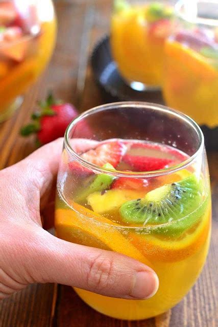 Tropical White Wine Sangria Mother Idol Recipe