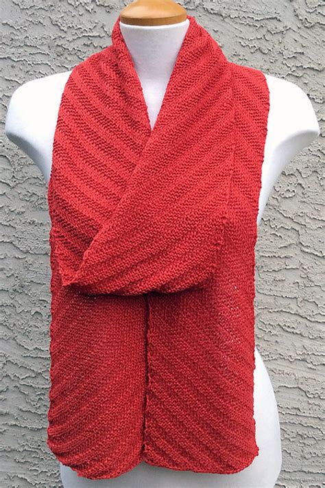 Free Scarf Knitting Patterns With Diagonal Design In The Loop Knitting