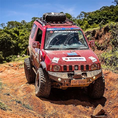 Suzuki Jimny Final Da Temporada De Rally No Belo Visual De Sul De