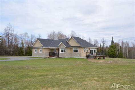 8 Homes for Sale in Lanark, ON | Lanark Real Estate