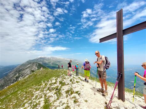 La Cima Del Monte Porrara 2137 M Guide Trekking Escursioni E