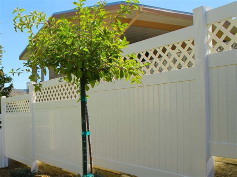 Vinyl Fences Ok Vinyl Products British Columbia