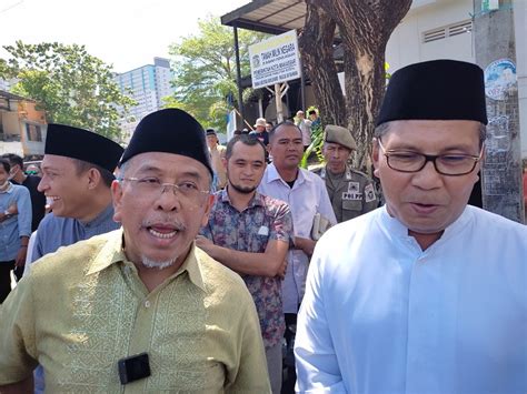 Danny Pomanto Dan IAS Kompak Letakkan Batu Pertama Renovasi Masjid