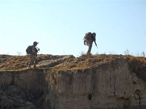 Paratroopers From 1st Platoon Comanche Company 1st Nara And Dvids