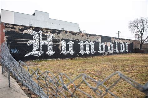 Humboldt Park building will block mural; artist Antonio Beniquez now asked to create new one ...