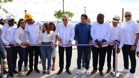 Presidente Abinader Inaugura Nuevo MalecÓn De Caleta En La Romana