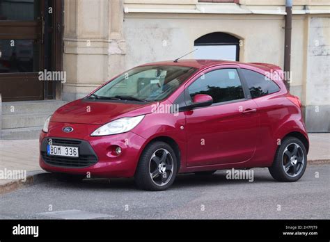 STOCKHOLM SUÈDE 24 AOÛT 2018 Ford Ka mini voiture à hayon garée à