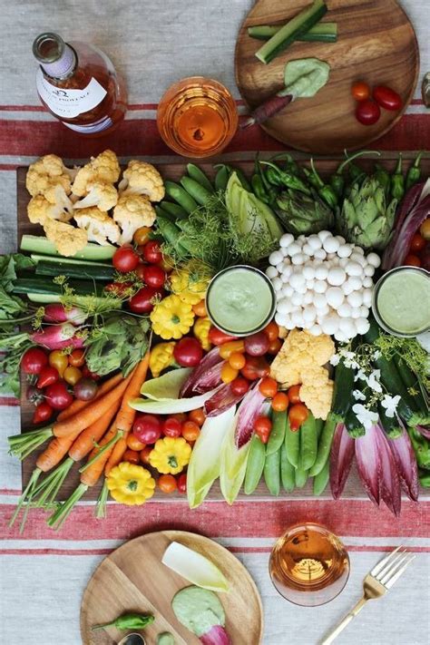 16 Beautiful Crudite Platter Ideas Crudite Platter Veggie Tray Food