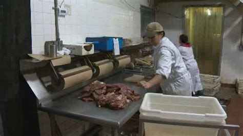 40 Cfia Meat Plant Inspectors Including 21 In Alberta Test Positive