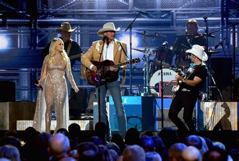 Carrie Underwood – CMA Awards 2017 in Nashville